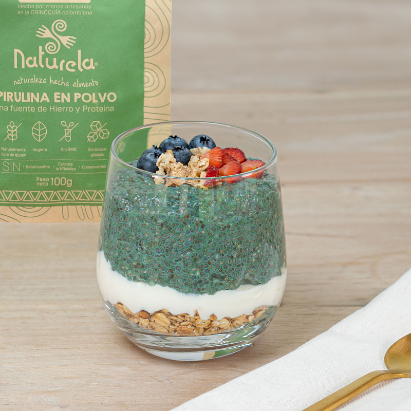 Pudín de chía con Spirulina y Maca