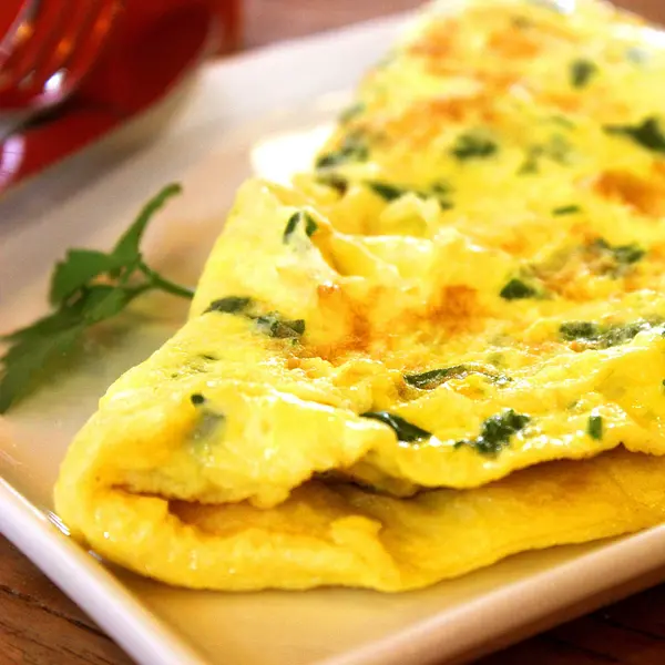 Tortilla de huevo con Spirulina crunch
