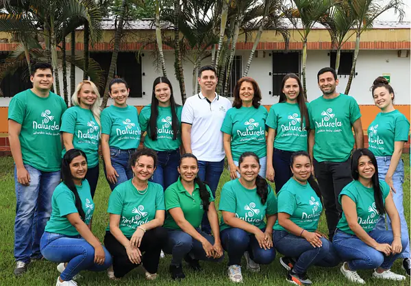 80% Mujeres Liderando un Mundo Más Saludable